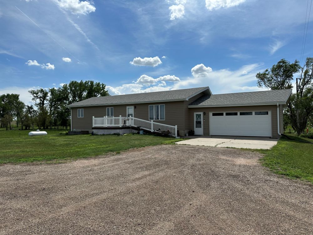 41107 SD Hwy 46 Avon, SD  Acreage For Sale!